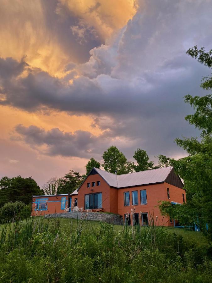 Eden'S Echoes Country Retreat Blacksburg Exterior photo